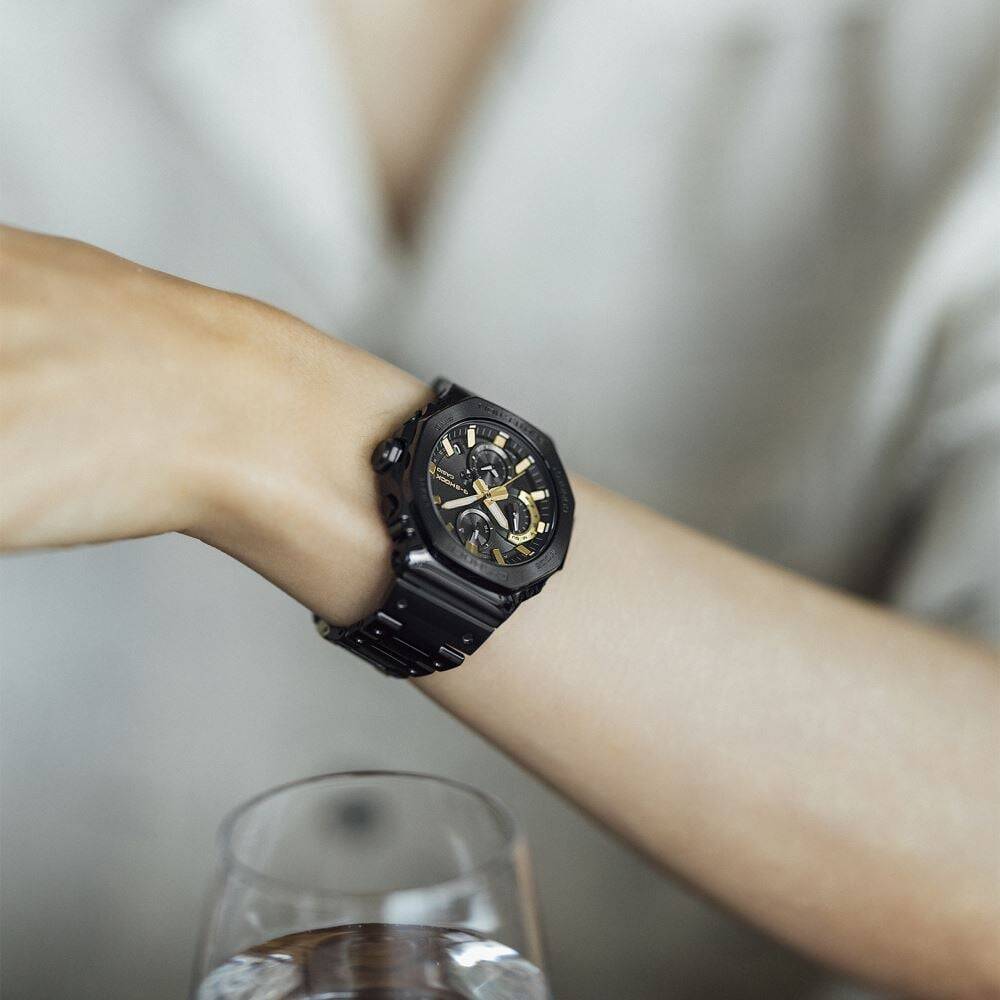 CASIO GMC-B2100ZE-1ADR