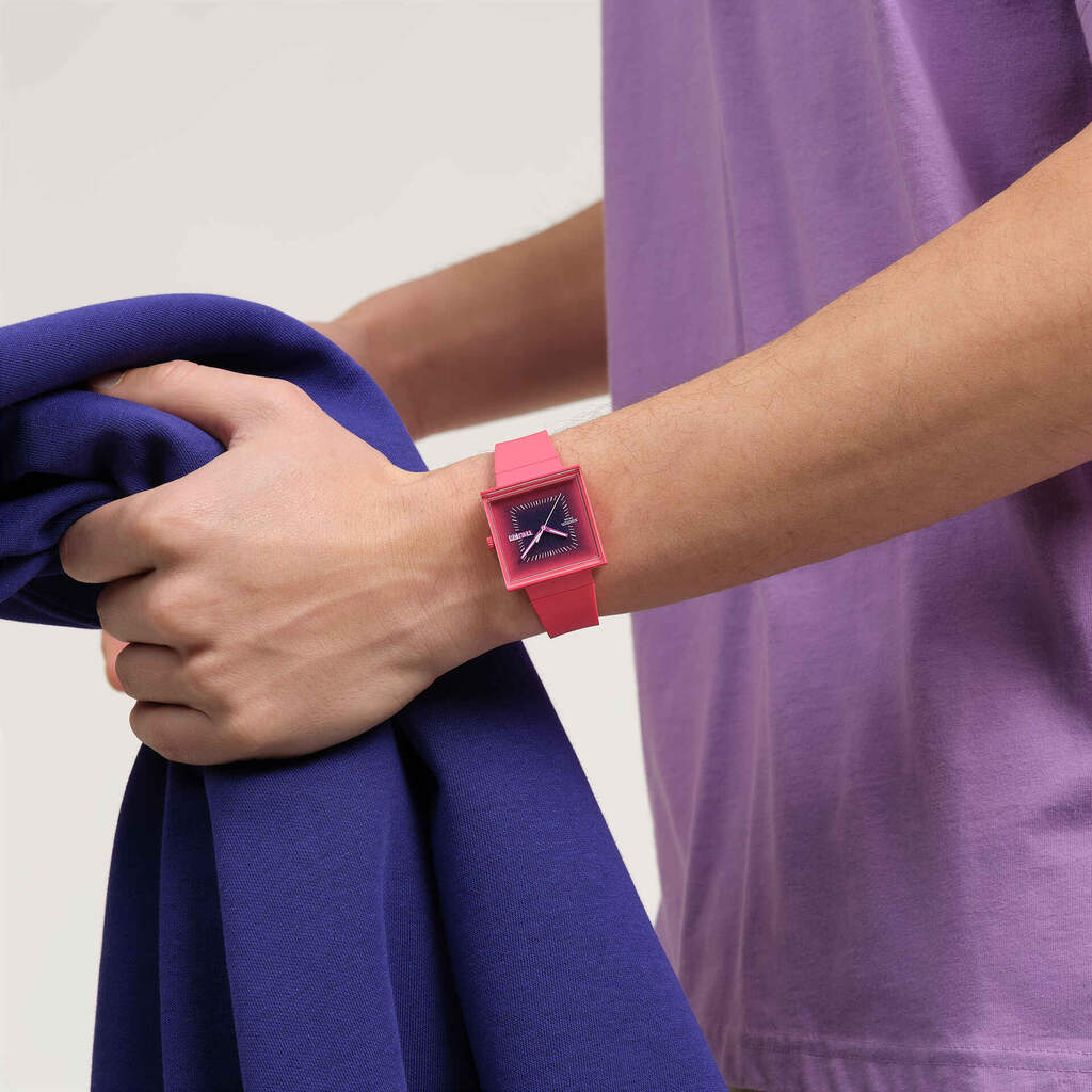 SWATCH SO34R700