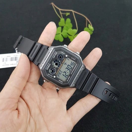 CASIO AE-1300WH-8AVDF
