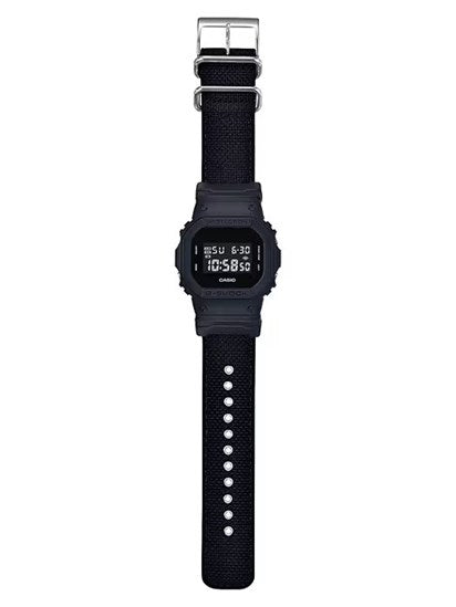 CASIO DW-5600BBN-1DR
